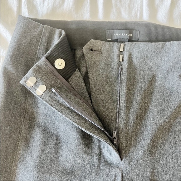 ANN TAYLOR Gray Skinny Dress Work Pants Size 2 - Picture 7 of 11